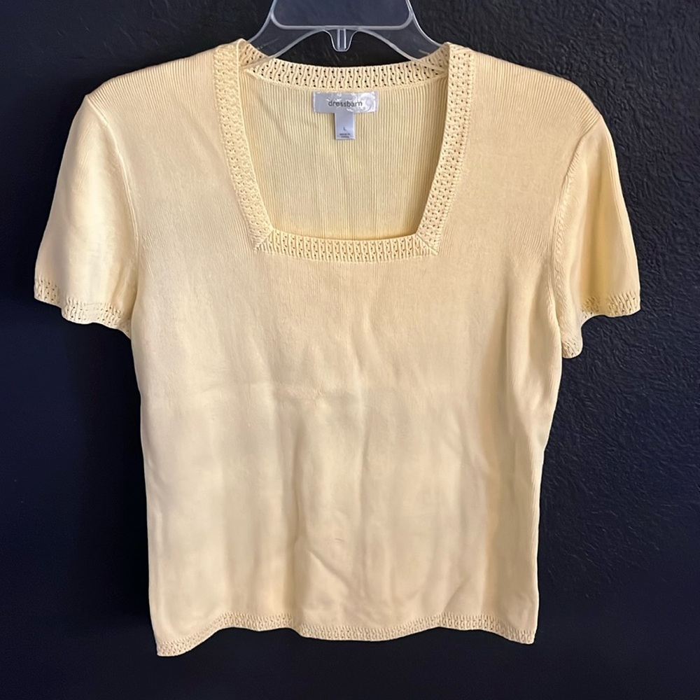 Women’s Dress Barn Top